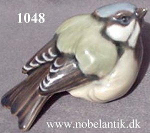 Bl�mejse, - H. 8.5 cm. - 450.-