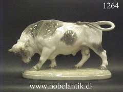 Tyr. - L. 29. cm - 7200.-