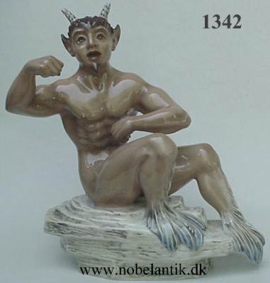 Havmand. H. 22.8 cm.  kr 3200.-