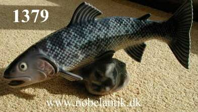 Laks - L. 23.0 cm. - 2400.-